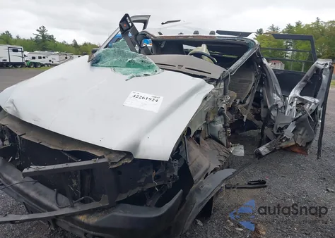 2000 Ford F-250 Lariat/Xl/Xlt from USA, damaged, VIN 1FTNX21F1YEB12689